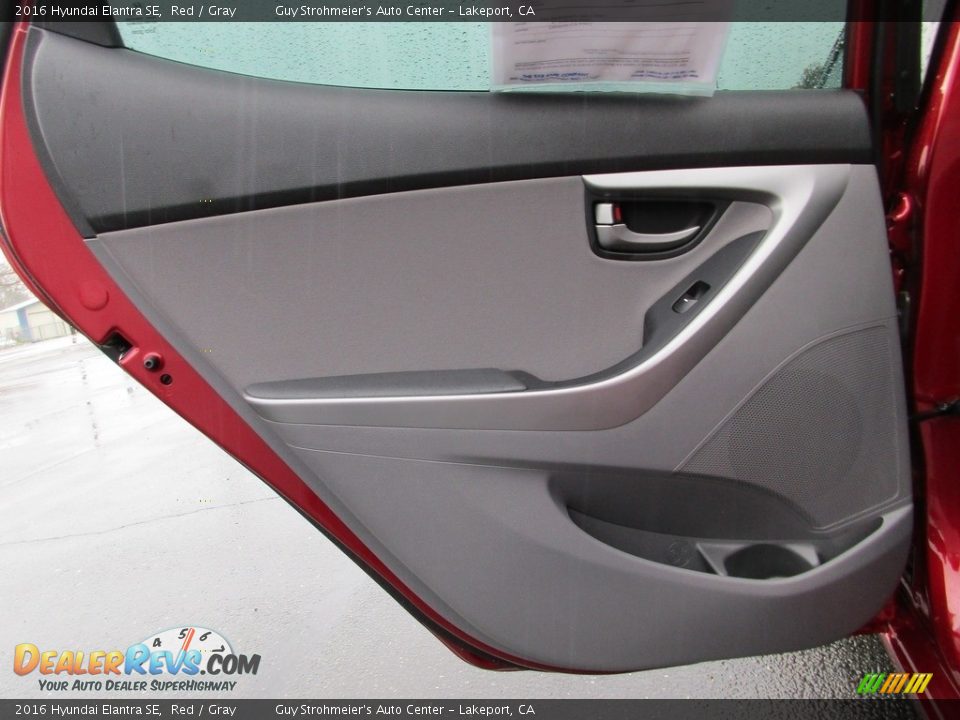 2016 Hyundai Elantra SE Red / Gray Photo #22