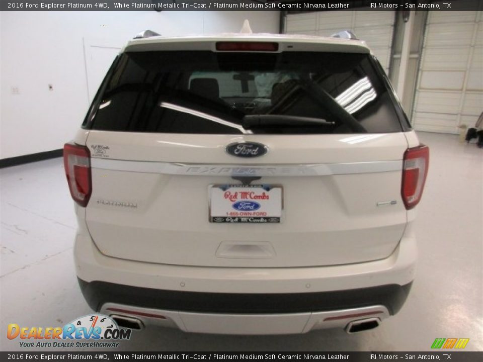 2016 Ford Explorer Platinum 4WD White Platinum Metallic Tri-Coat / Platinum Medium Soft Ceramic Nirvana Leather Photo #9