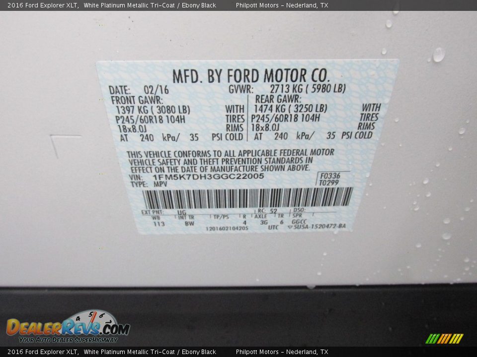 2016 Ford Explorer XLT White Platinum Metallic Tri-Coat / Ebony Black Photo #34