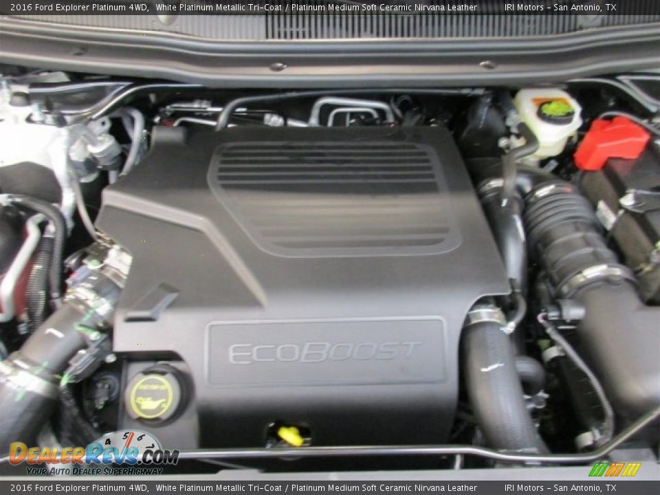 2016 Ford Explorer Platinum 4WD White Platinum Metallic Tri-Coat / Platinum Medium Soft Ceramic Nirvana Leather Photo #26