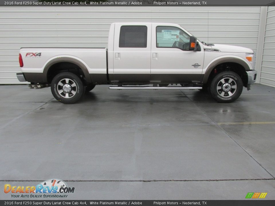 2016 Ford F250 Super Duty Lariat Crew Cab 4x4 White Platinum Metallic / Adobe Photo #3