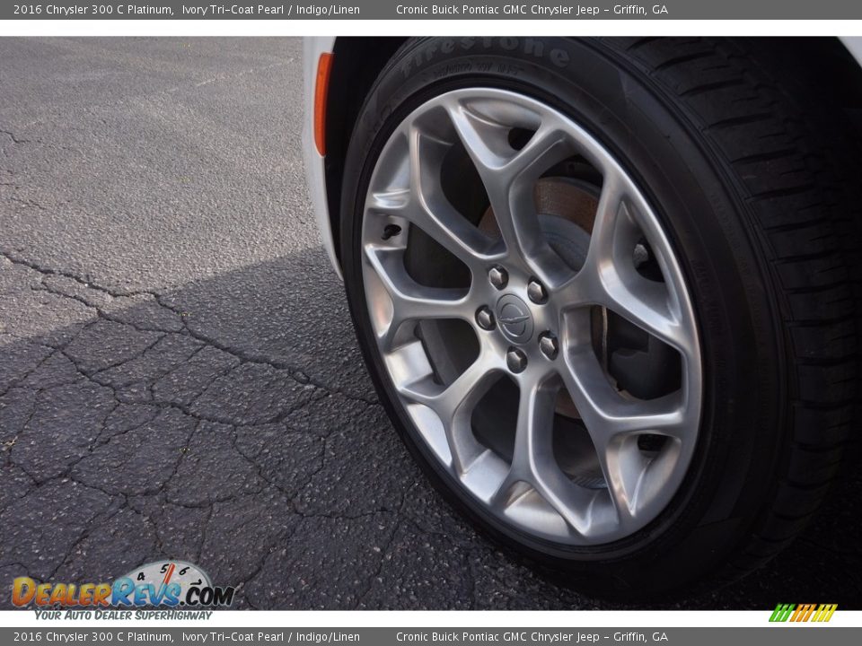 2016 Chrysler 300 C Platinum Wheel Photo #12