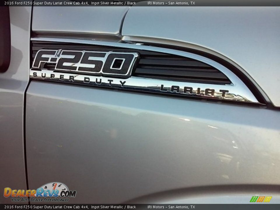 2016 Ford F250 Super Duty Lariat Crew Cab 4x4 Ingot Silver Metallic / Black Photo #10