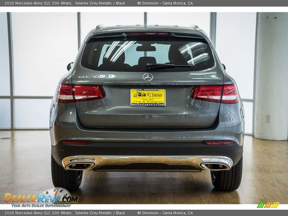 2016 Mercedes-Benz GLC 300 4Matic Selenite Grey Metallic / Black Photo #4