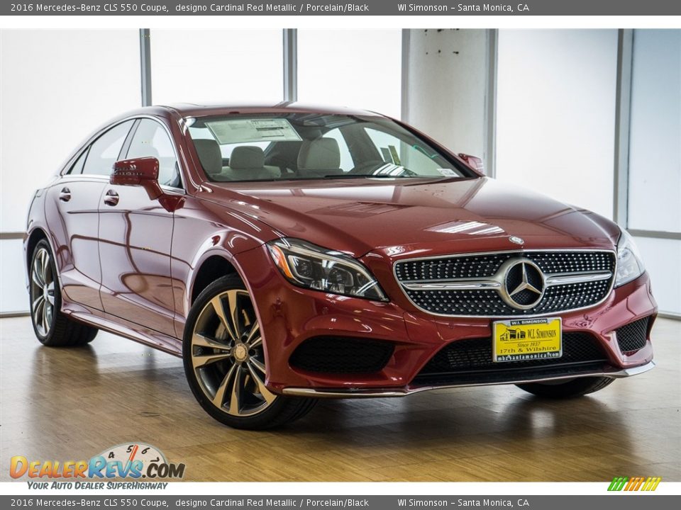 Front 3/4 View of 2016 Mercedes-Benz CLS 550 Coupe Photo #12