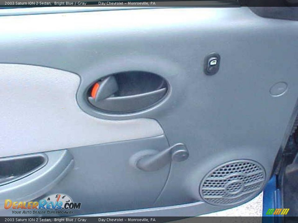 2003 Saturn ION 2 Sedan Bright Blue / Gray Photo #8