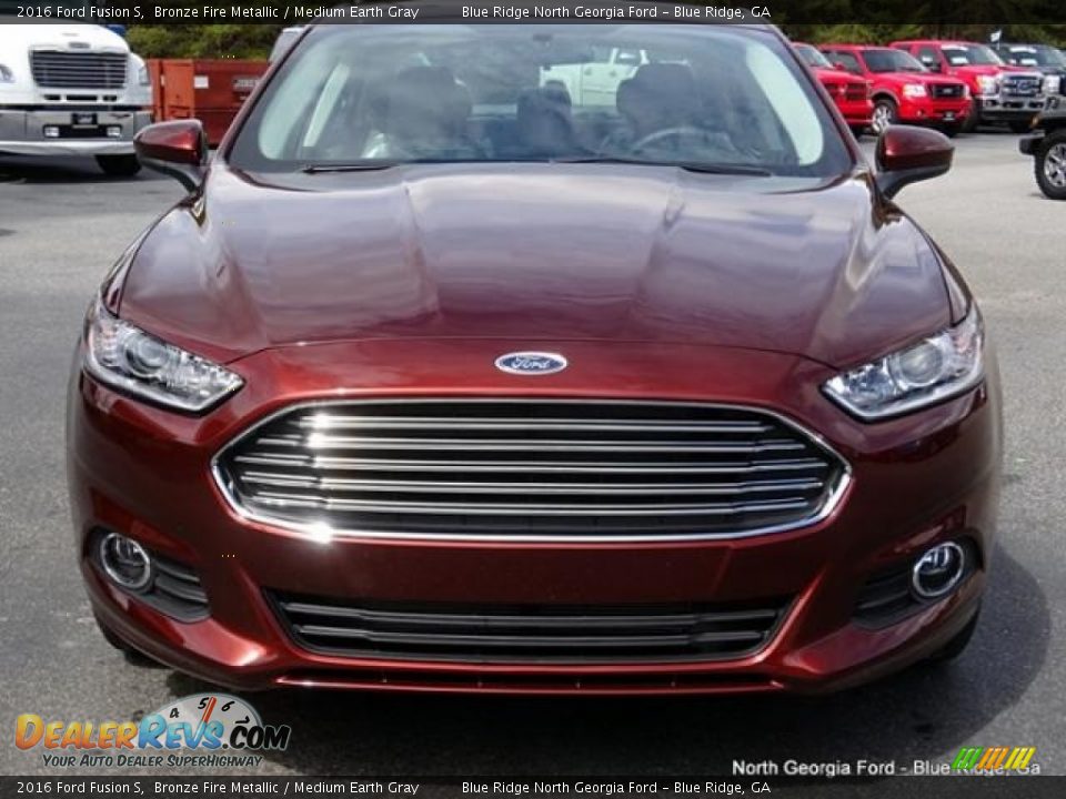 2016 Ford Fusion S Bronze Fire Metallic / Medium Earth Gray Photo #8