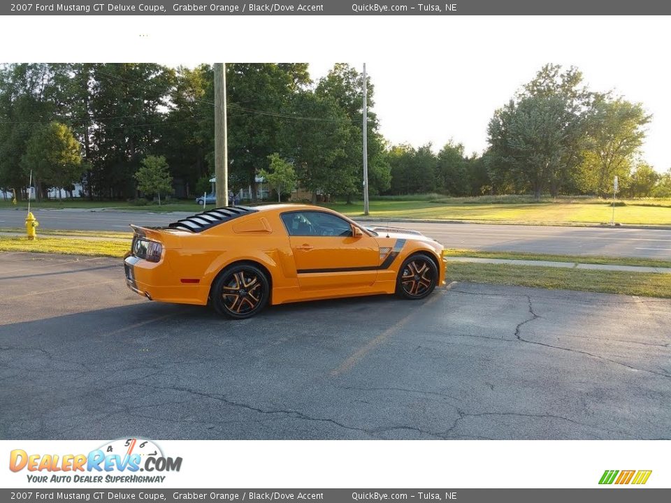 2007 Ford Mustang GT Deluxe Coupe Grabber Orange / Black/Dove Accent Photo #3