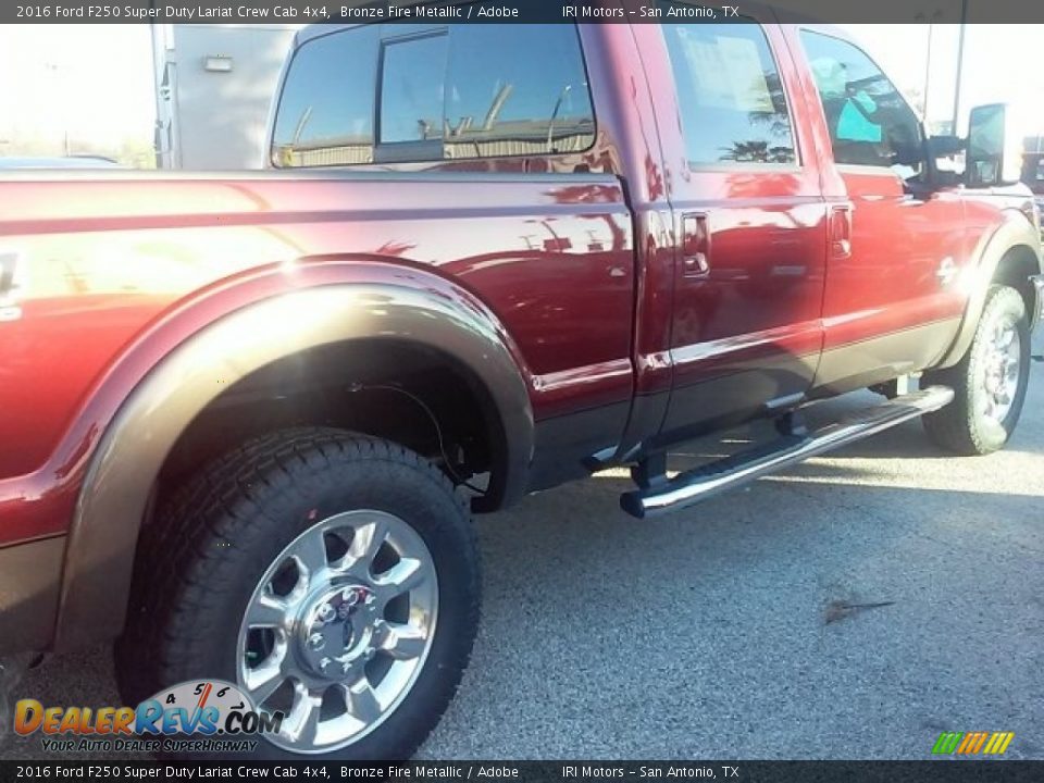 2016 Ford F250 Super Duty Lariat Crew Cab 4x4 Bronze Fire Metallic / Adobe Photo #10