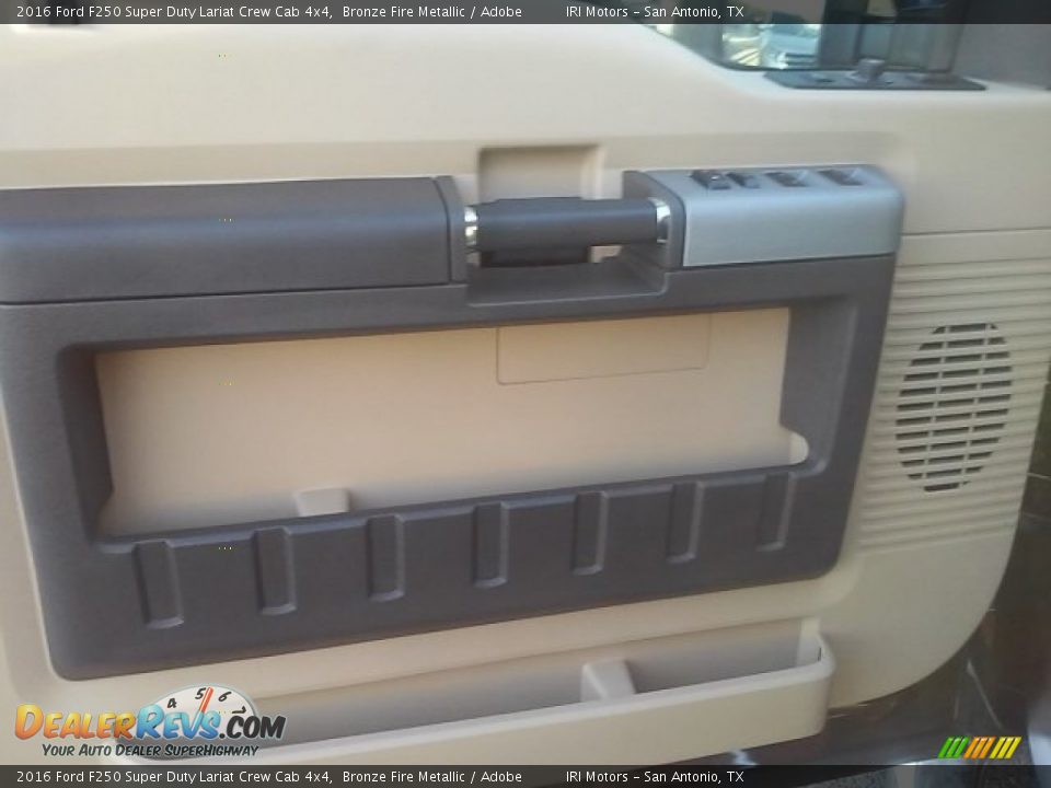2016 Ford F250 Super Duty Lariat Crew Cab 4x4 Bronze Fire Metallic / Adobe Photo #21