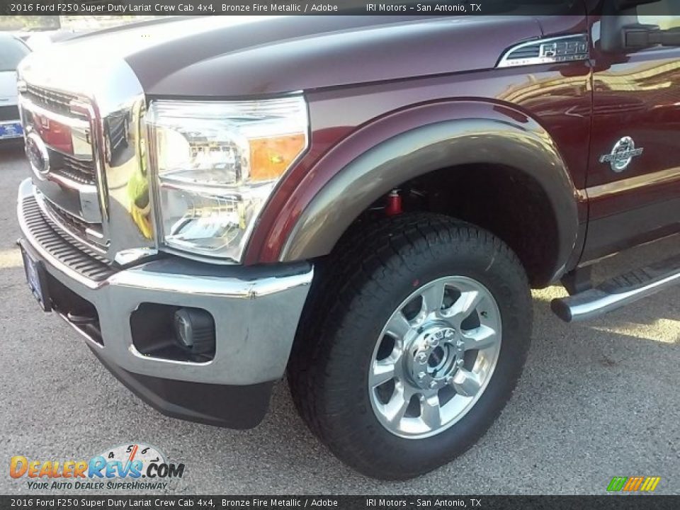 2016 Ford F250 Super Duty Lariat Crew Cab 4x4 Bronze Fire Metallic / Adobe Photo #23