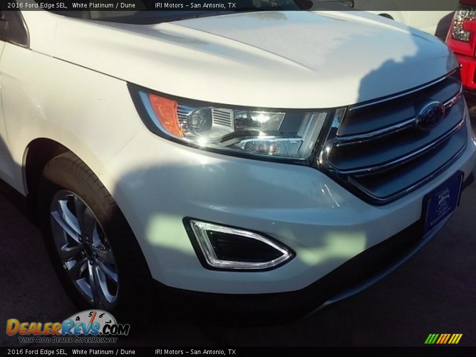 2016 Ford Edge SEL White Platinum / Dune Photo #2