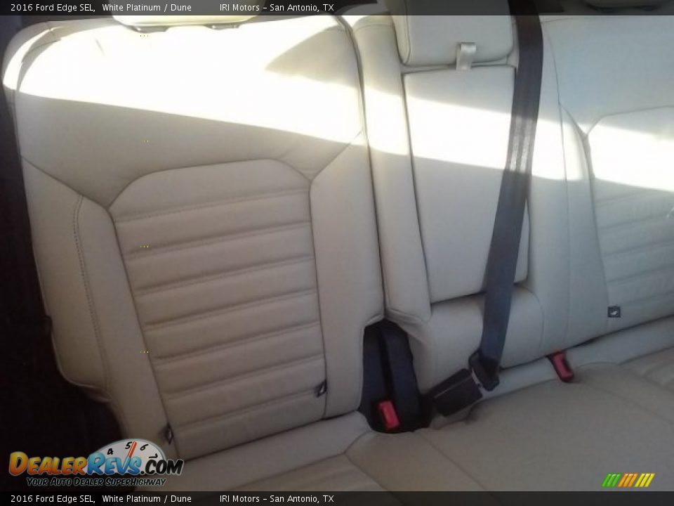 2016 Ford Edge SEL White Platinum / Dune Photo #13