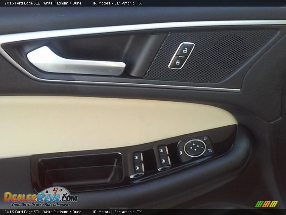 2016 Ford Edge SEL White Platinum / Dune Photo #23