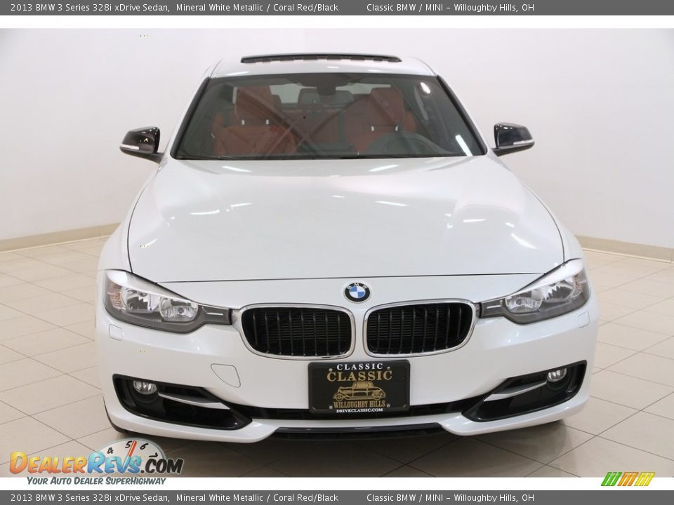 2013 BMW 3 Series 328i xDrive Sedan Mineral White Metallic / Coral Red/Black Photo #2