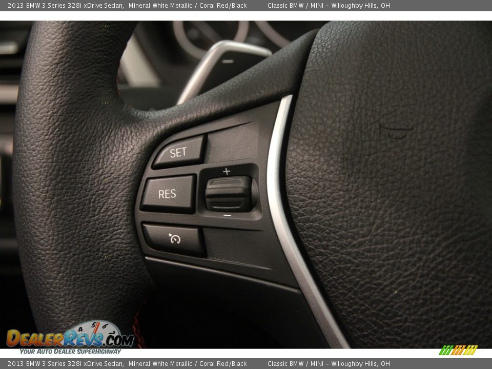 Controls of 2013 BMW 3 Series 328i xDrive Sedan Photo #11