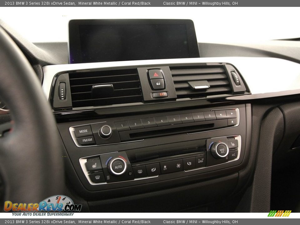 2013 BMW 3 Series 328i xDrive Sedan Mineral White Metallic / Coral Red/Black Photo #15