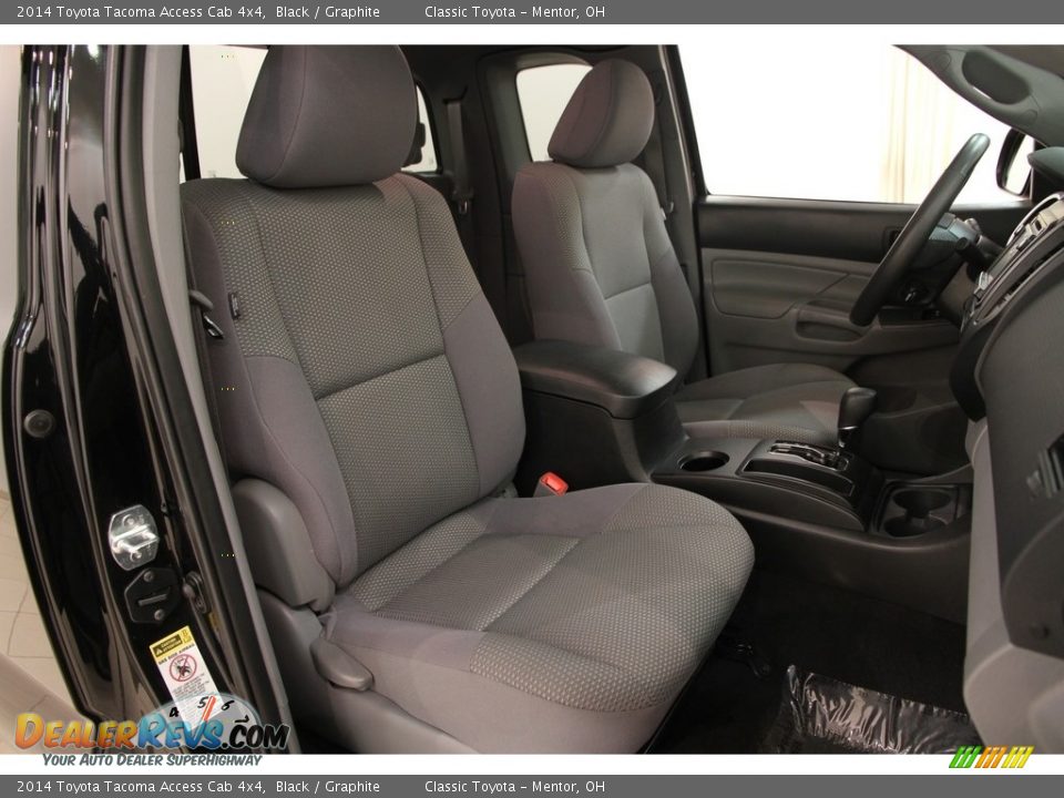 2014 Toyota Tacoma Access Cab 4x4 Black / Graphite Photo #13