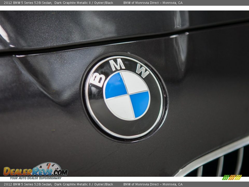 2012 BMW 5 Series 528i Sedan Dark Graphite Metallic II / Oyster/Black Photo #28