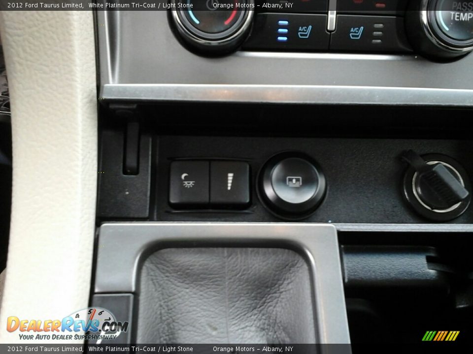 2012 Ford Taurus Limited White Platinum Tri-Coat / Light Stone Photo #23