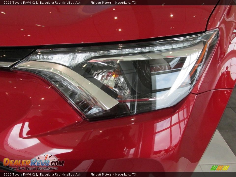 2016 Toyota RAV4 XLE Barcelona Red Metallic / Ash Photo #10