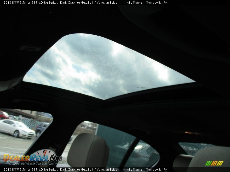 2013 BMW 5 Series 535i xDrive Sedan Dark Graphite Metallic II / Venetian Beige Photo #11