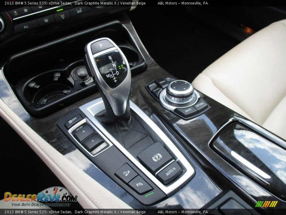 2013 BMW 5 Series 535i xDrive Sedan Dark Graphite Metallic II / Venetian Beige Photo #16