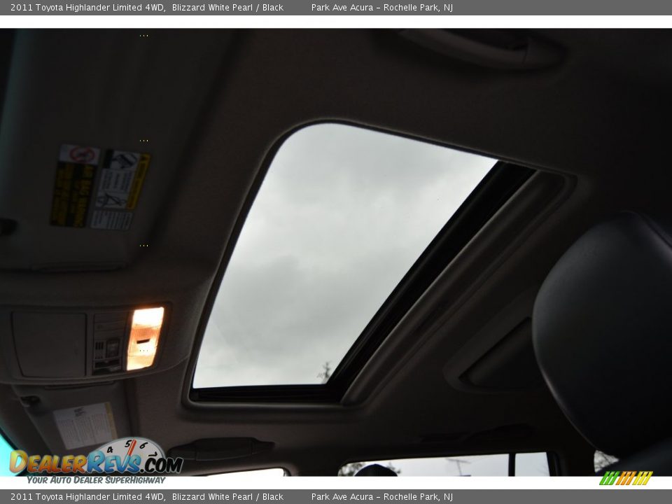 2011 Toyota Highlander Limited 4WD Blizzard White Pearl / Black Photo #15