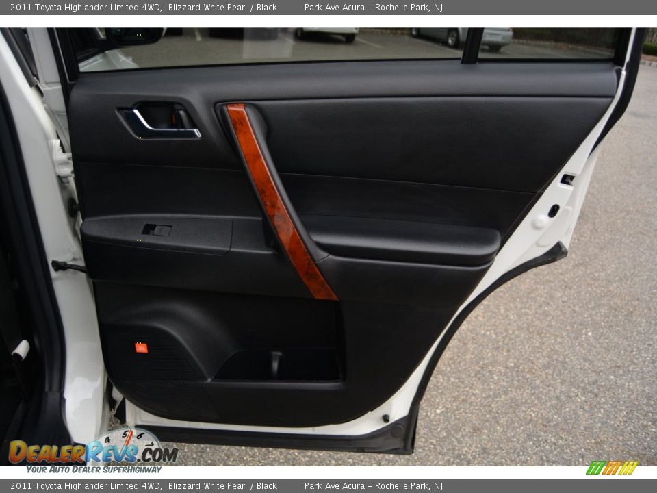 2011 Toyota Highlander Limited 4WD Blizzard White Pearl / Black Photo #26