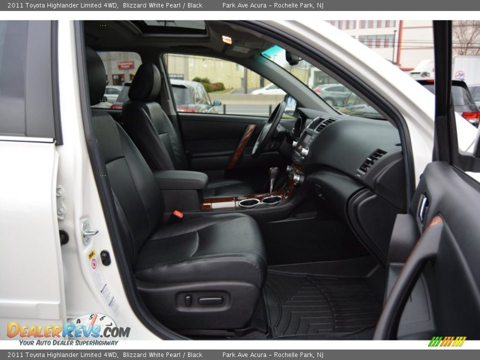 2011 Toyota Highlander Limited 4WD Blizzard White Pearl / Black Photo #32