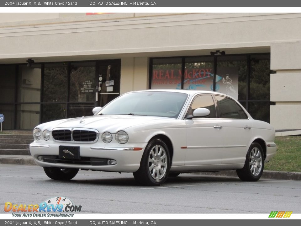 2004 Jaguar XJ XJ8 White Onyx / Sand Photo #7