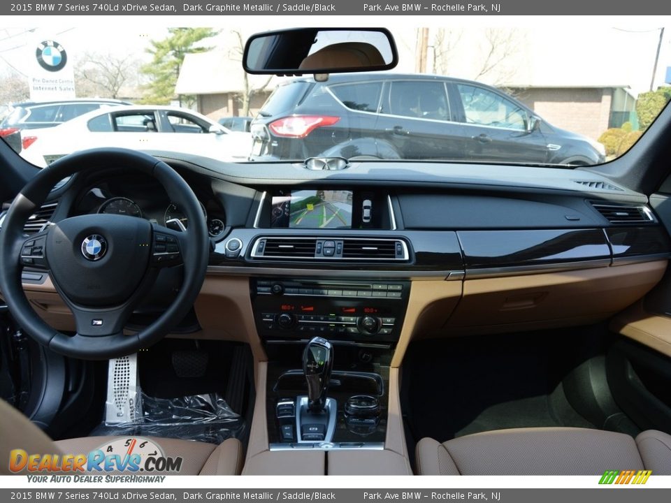 Dashboard of 2015 BMW 7 Series 740Ld xDrive Sedan Photo #15