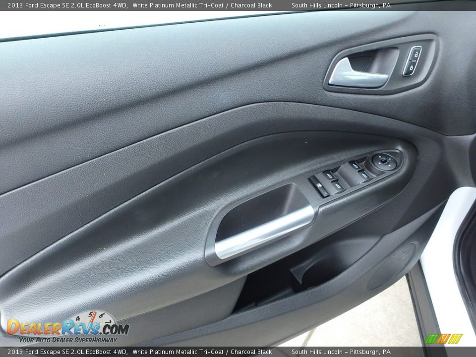 2013 Ford Escape SE 2.0L EcoBoost 4WD White Platinum Metallic Tri-Coat / Charcoal Black Photo #20