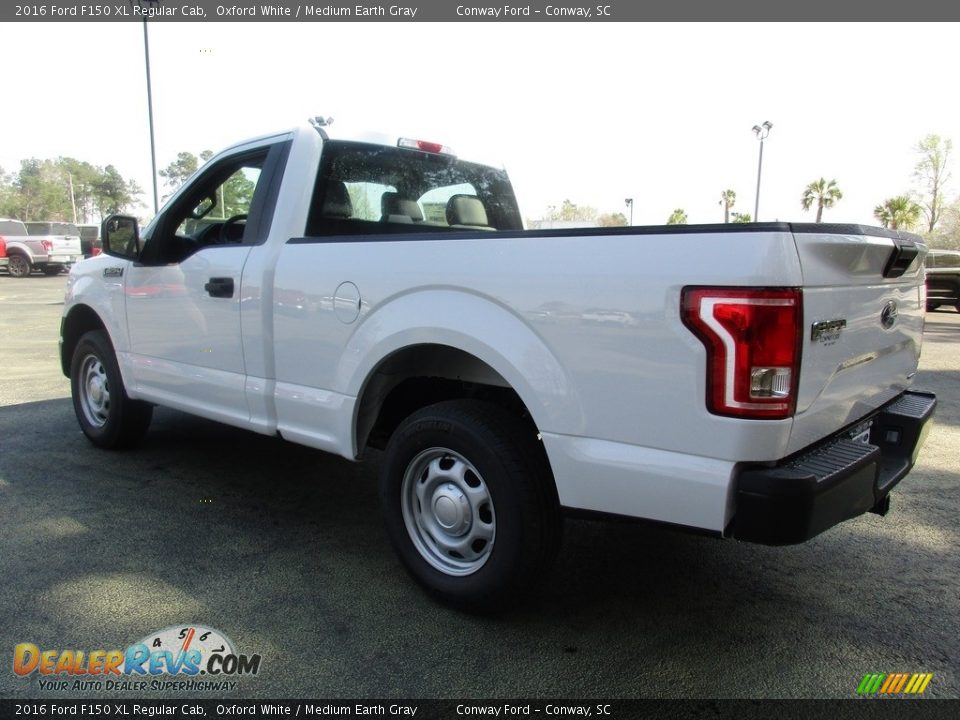 2016 Ford F150 XL Regular Cab Oxford White / Medium Earth Gray Photo #8