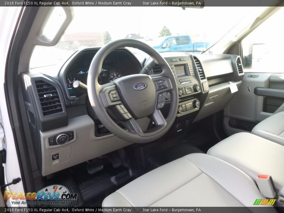 2016 Ford F150 XL Regular Cab 4x4 Oxford White / Medium Earth Gray Photo #12