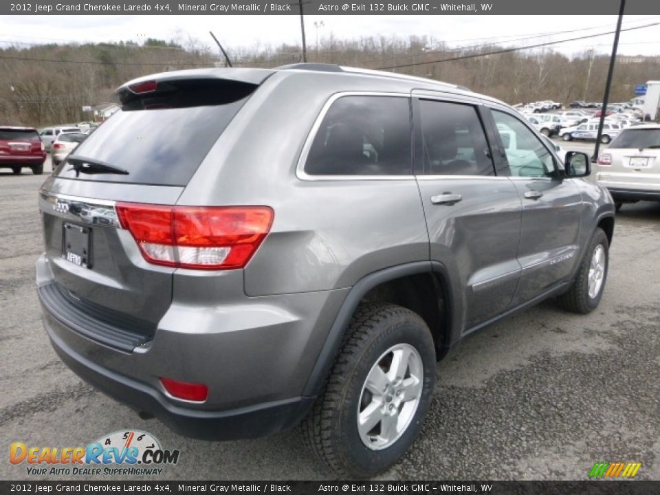 2012 Jeep Grand Cherokee Laredo 4x4 Mineral Gray Metallic / Black Photo #7