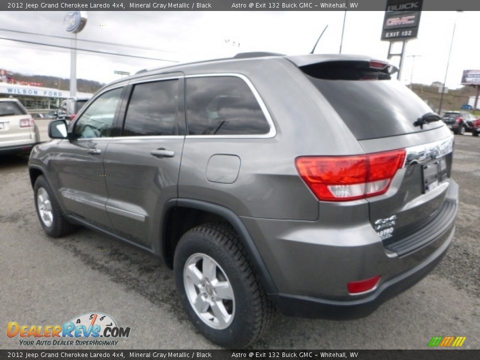 2012 Jeep Grand Cherokee Laredo 4x4 Mineral Gray Metallic / Black Photo #9