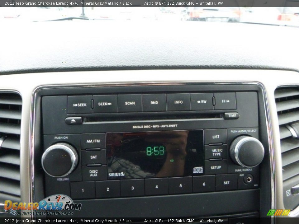 2012 Jeep Grand Cherokee Laredo 4x4 Mineral Gray Metallic / Black Photo #18