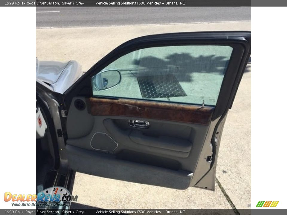 1999 Rolls-Royce Silver Seraph Silver / Grey Photo #6