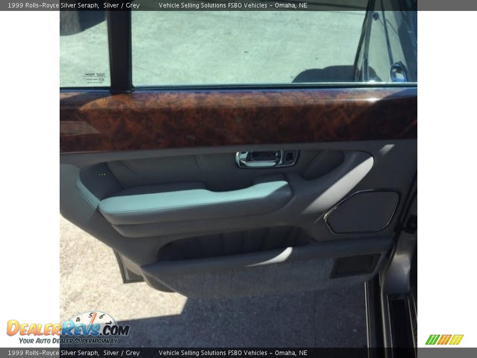 1999 Rolls-Royce Silver Seraph Silver / Grey Photo #8
