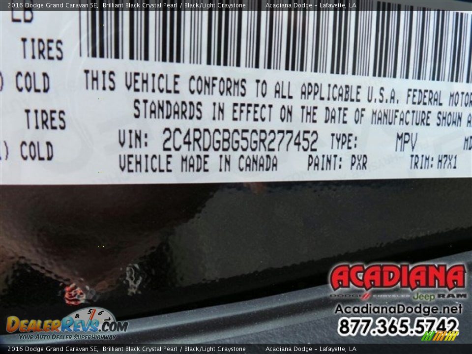 2016 Dodge Grand Caravan SE Brilliant Black Crystal Pearl / Black/Light Graystone Photo #14