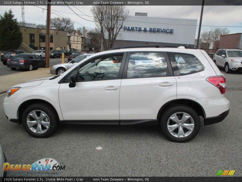 2016 Subaru Forester 2.5i Crystal White Pearl / Gray Photo #3