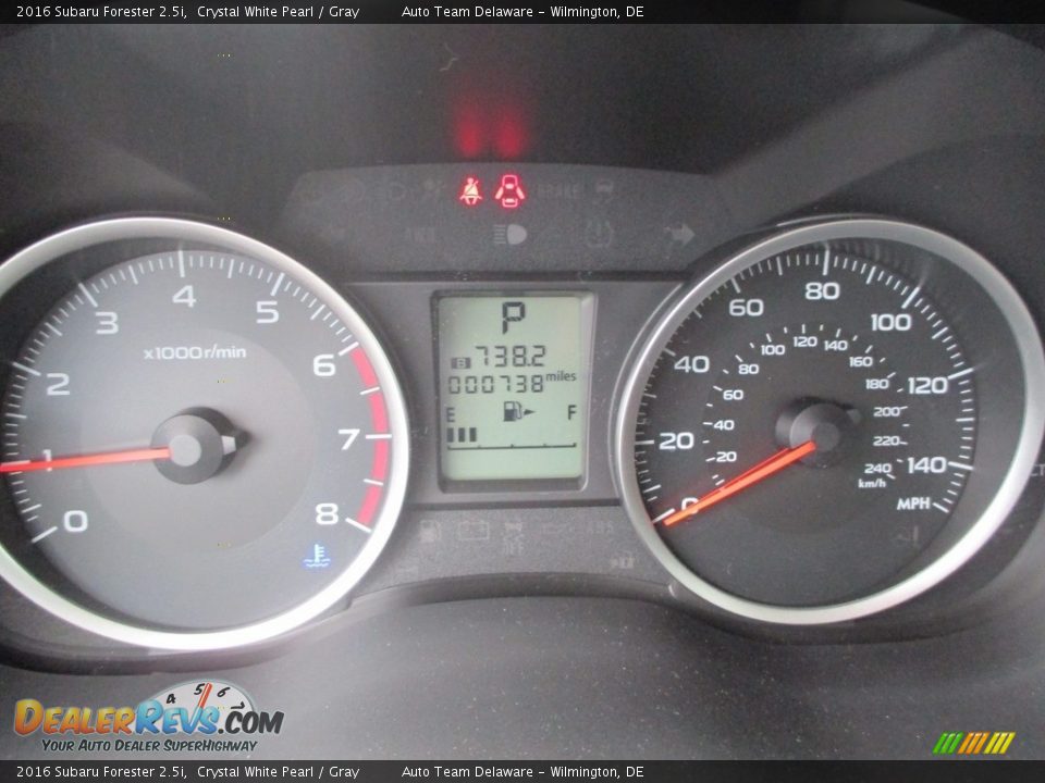 2016 Subaru Forester 2.5i Crystal White Pearl / Gray Photo #15
