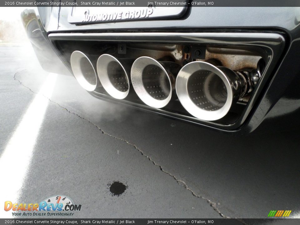 Exhaust of 2016 Chevrolet Corvette Stingray Coupe Photo #15