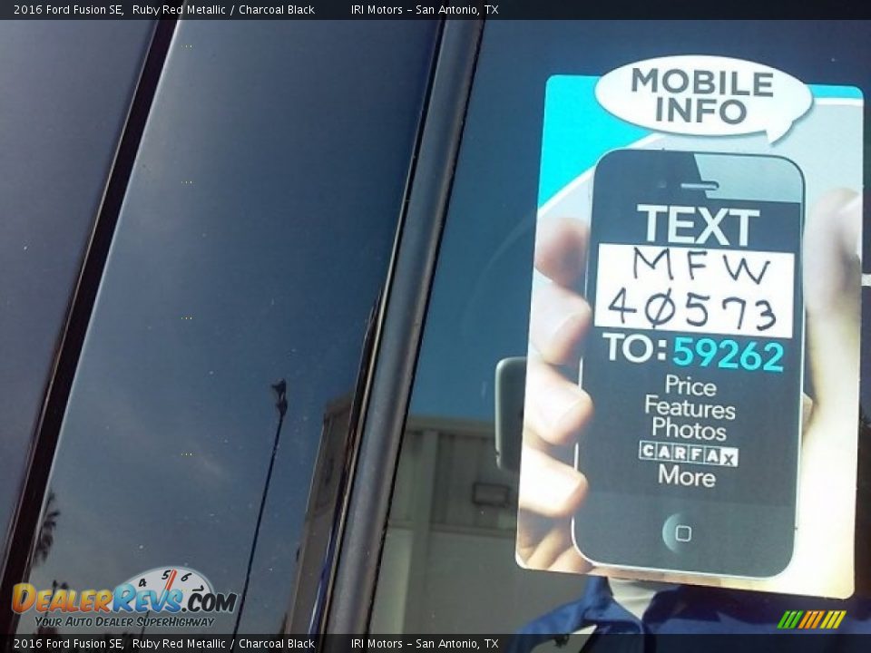 2016 Ford Fusion SE Ruby Red Metallic / Charcoal Black Photo #2