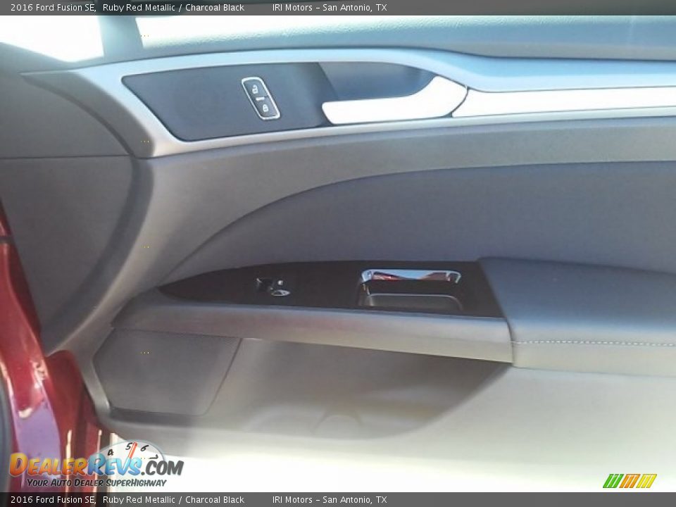 2016 Ford Fusion SE Ruby Red Metallic / Charcoal Black Photo #20