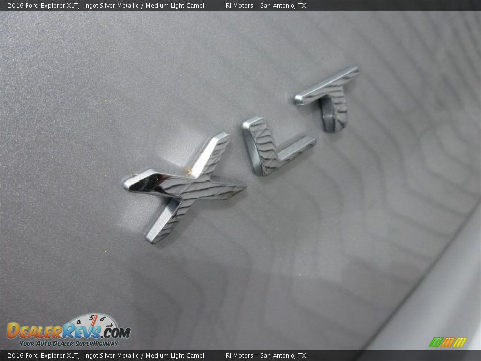 2016 Ford Explorer XLT Ingot Silver Metallic / Medium Light Camel Photo #5