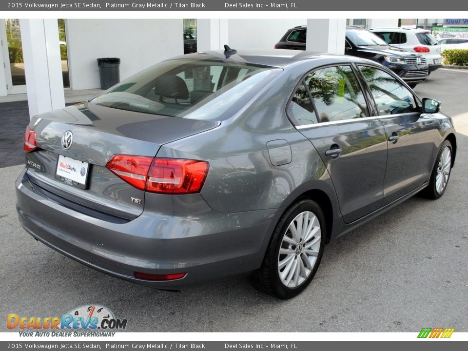 2015 Volkswagen Jetta SE Sedan Platinum Gray Metallic / Titan Black Photo #8