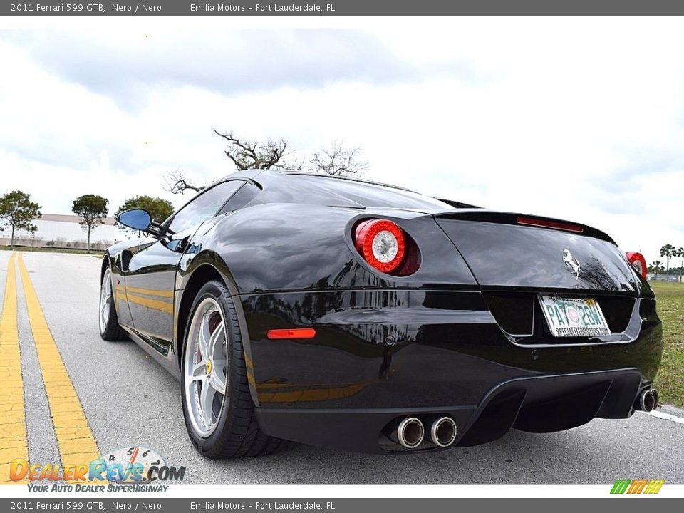 2011 Ferrari 599 GTB Nero / Nero Photo #11