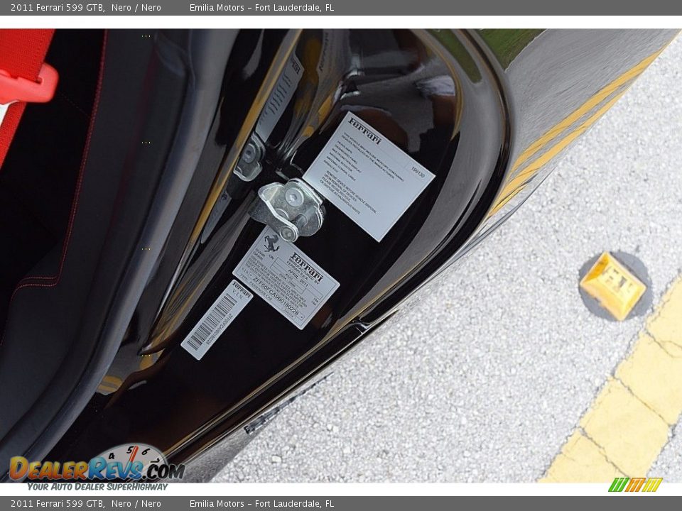 2011 Ferrari 599 GTB Nero / Nero Photo #32